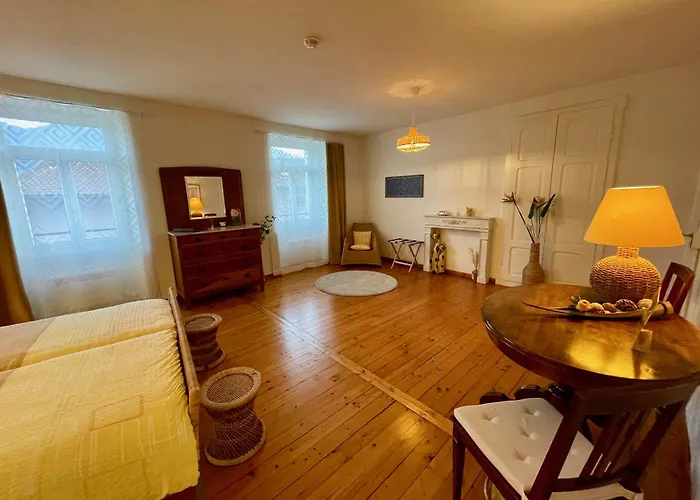 Πανσιόν 1912 - Wooden - Old Town