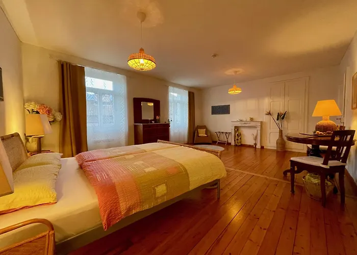 1912 - Wooden - Old Town 게스트하우스